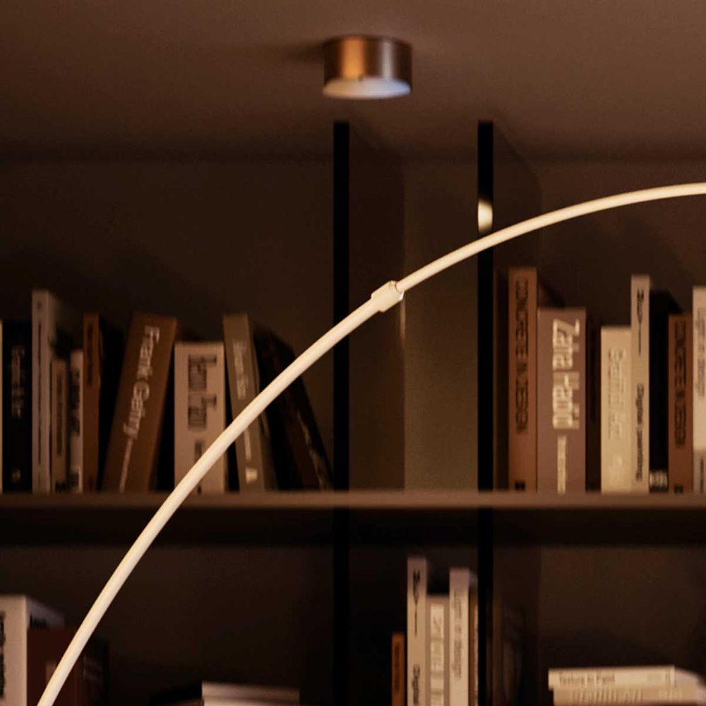 s.luce Ball Design-Bogenlampe mit Marmorfuß modern