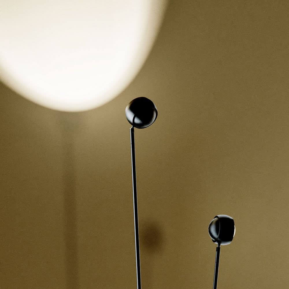 s.luce Beam LED Stehleuchte 2-flammig 145cm Touchdimmer