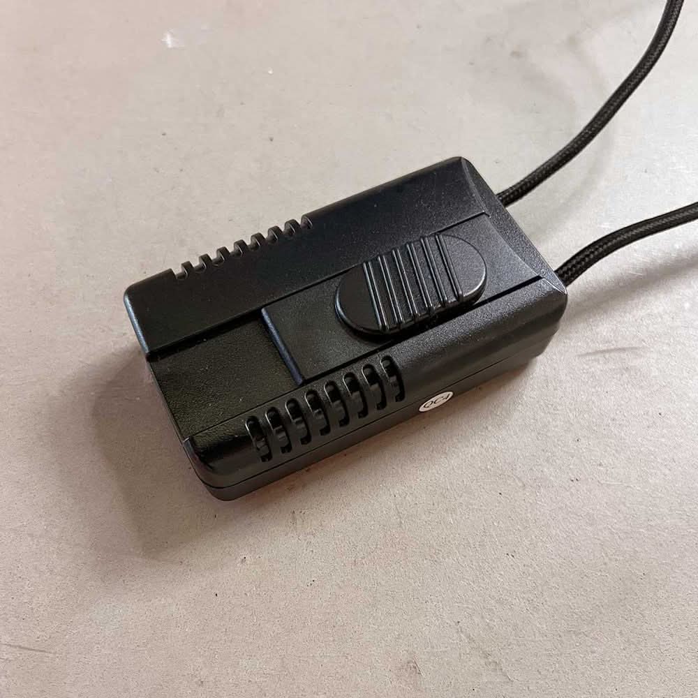 s.luce Dreibein-Stehleuchte Orb Tripod 160cm mit Glaskugel