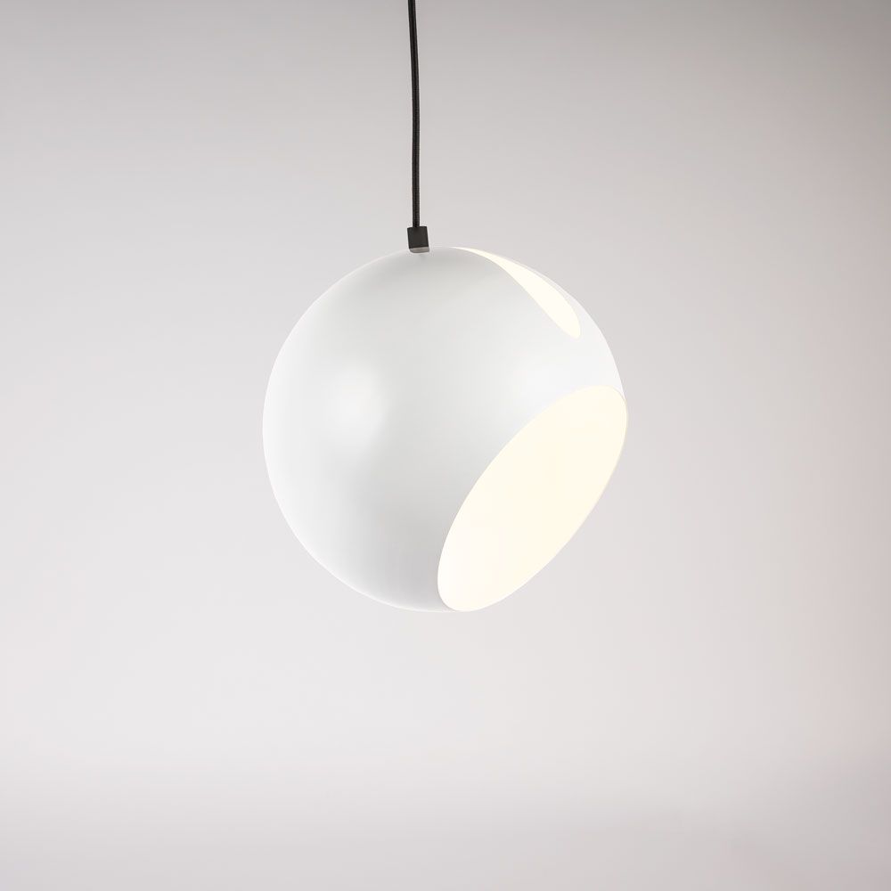 s.luce Ball gallery light with rotatable, interchangeable shade 5m suspension