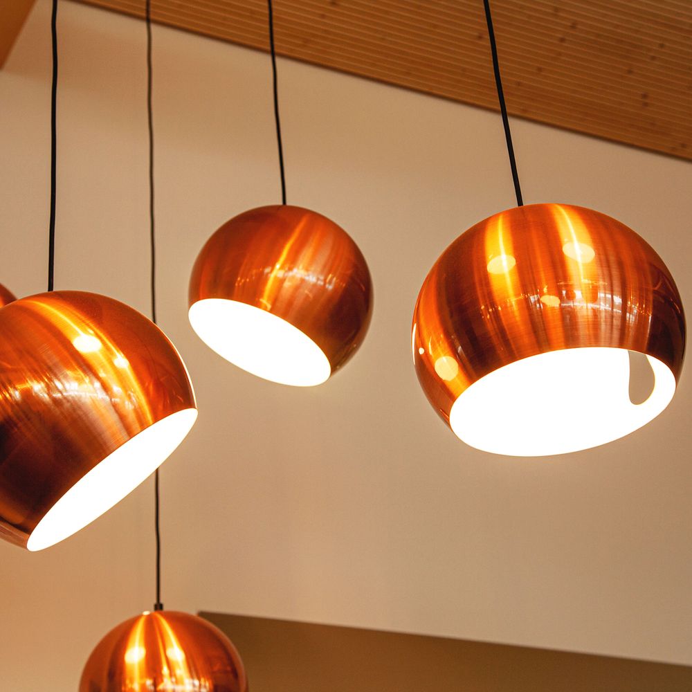 s.luce Ball gallery light with rotatable, interchangeable shade 5m suspension