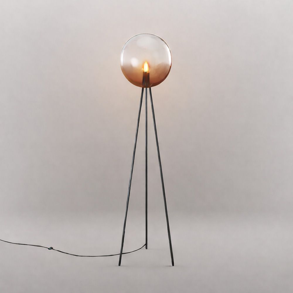 s.luce Dreibein - Stehleuchte Orb Tripod 160cm mit Glaskugel - 177528 - s.luce® - homecoming lights.