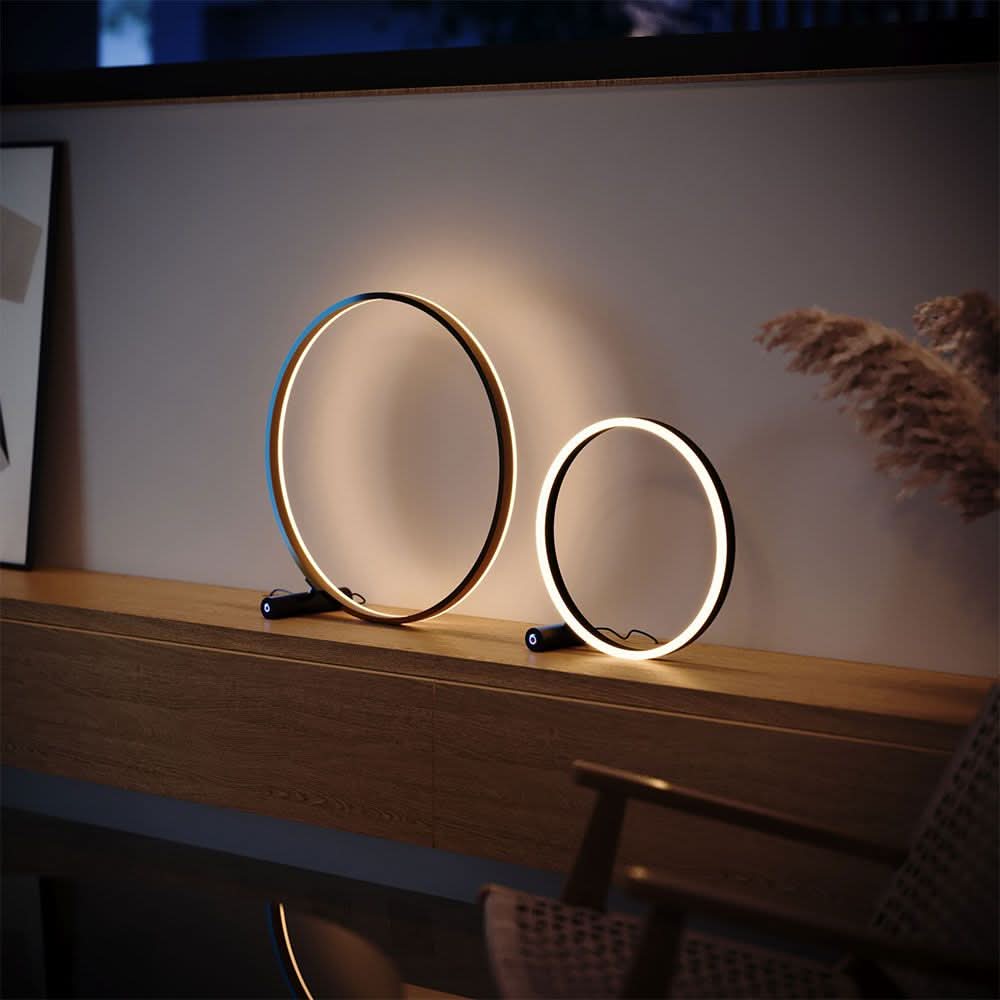 LED Tischleuchte silber ring minimalistisch Schnurschalter Beistellampe