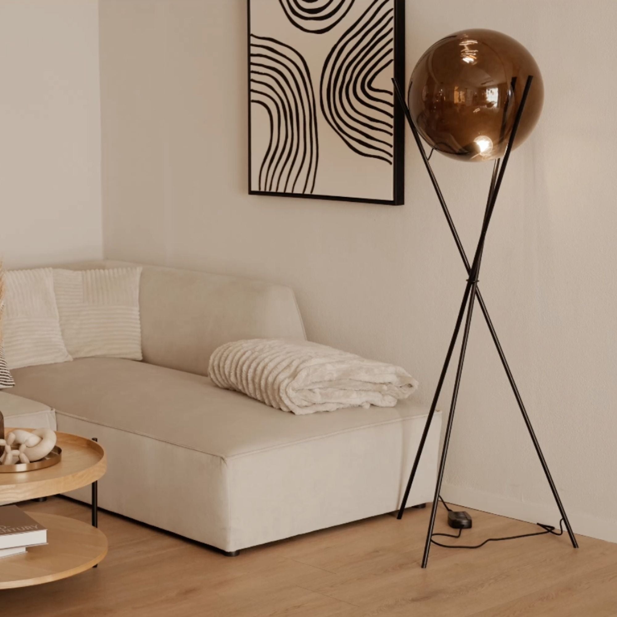 s.luce Orb Axis Glaskugel Stehlampe Dreibein 160cm - 172326 - s.luce® - homecoming lights.