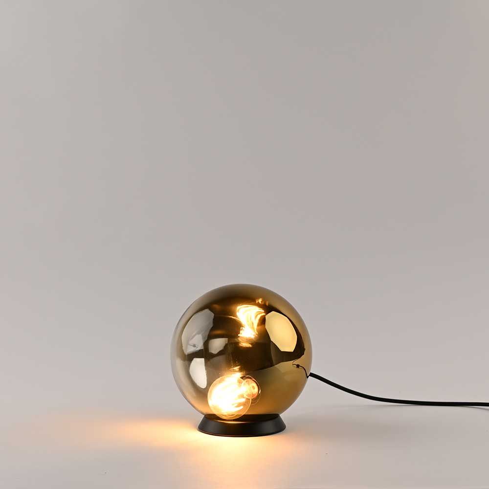 s.luce Orb Glaskugel Tischlampe