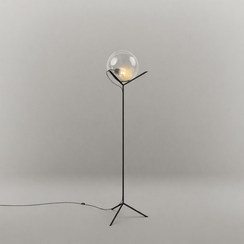 s.luce Stehleuchte Orb Poseidon mit Glaskugel 175cm - 189244 - s.luce® - homecoming lights.