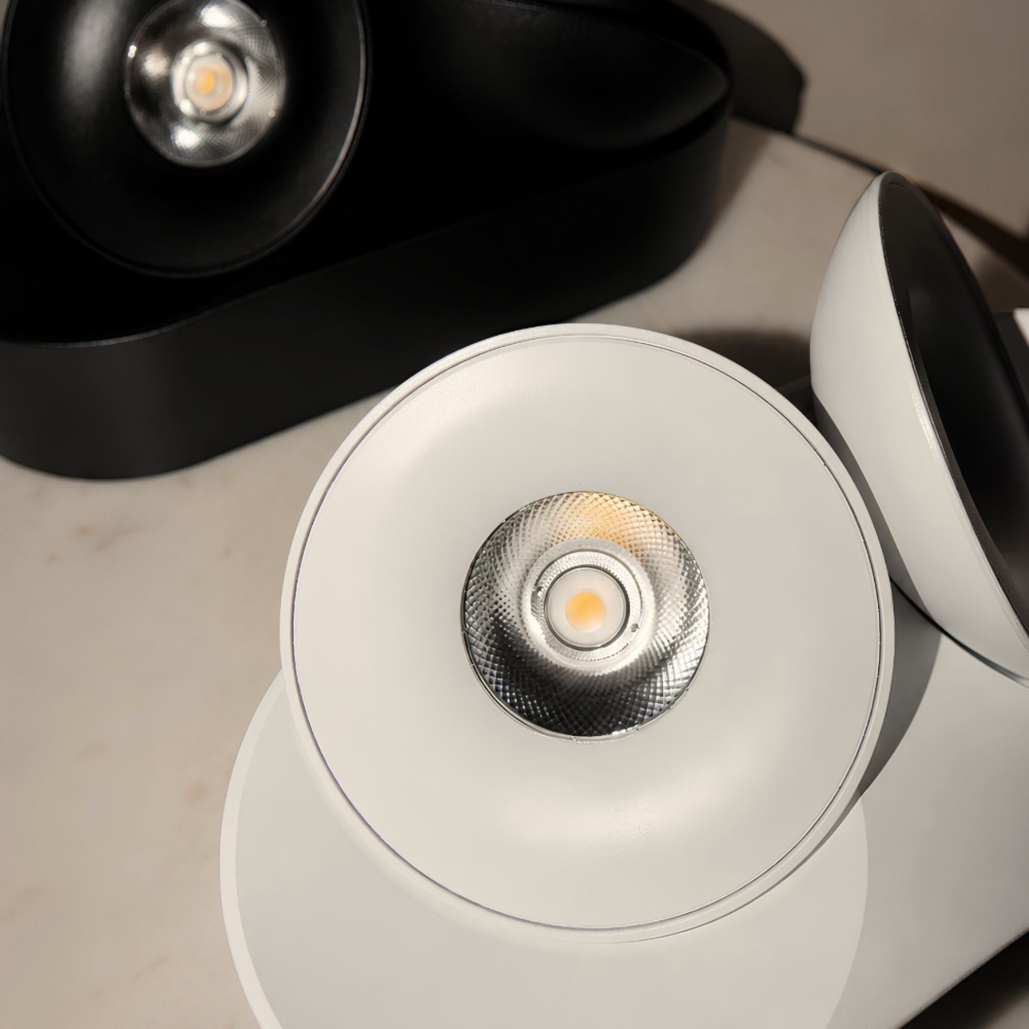s.luce Santa Duo LED-Deckenleuchte schwenkbar 2-flammig - 197270 - s.luce® - homecoming lights.