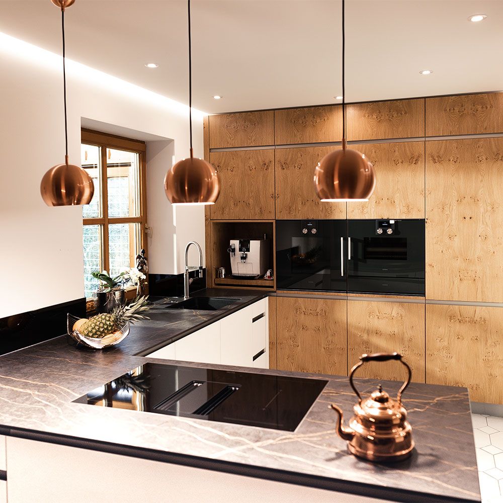 s.luce Ball gallery light with rotatable, interchangeable shade 5m suspension