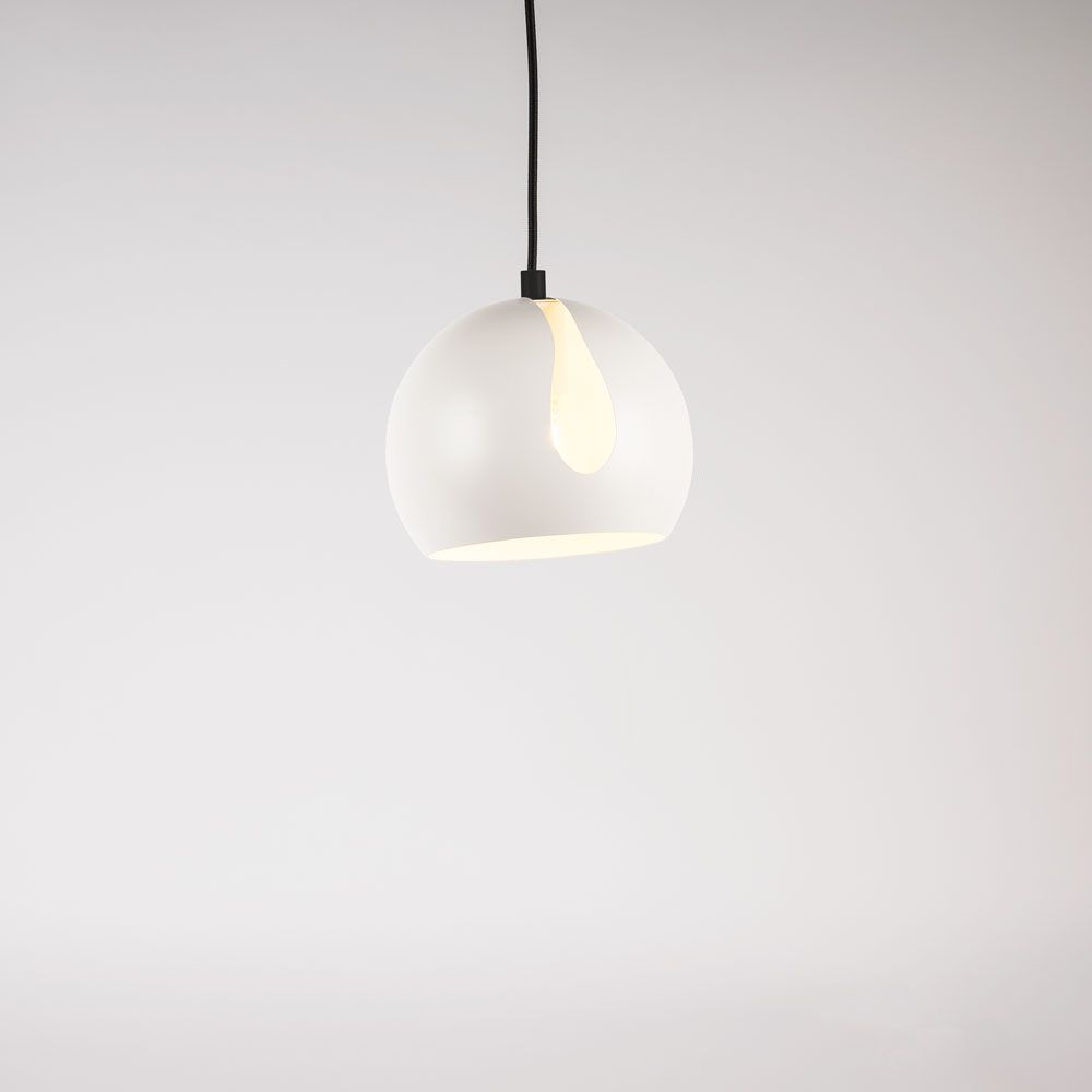 s.luce Ball gallery light with rotatable, interchangeable shade 5m suspension