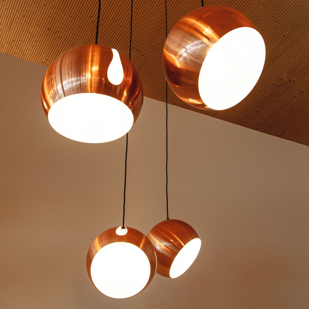 s.luce Ball metal pendant lamp with rotatable, interchangeable shade