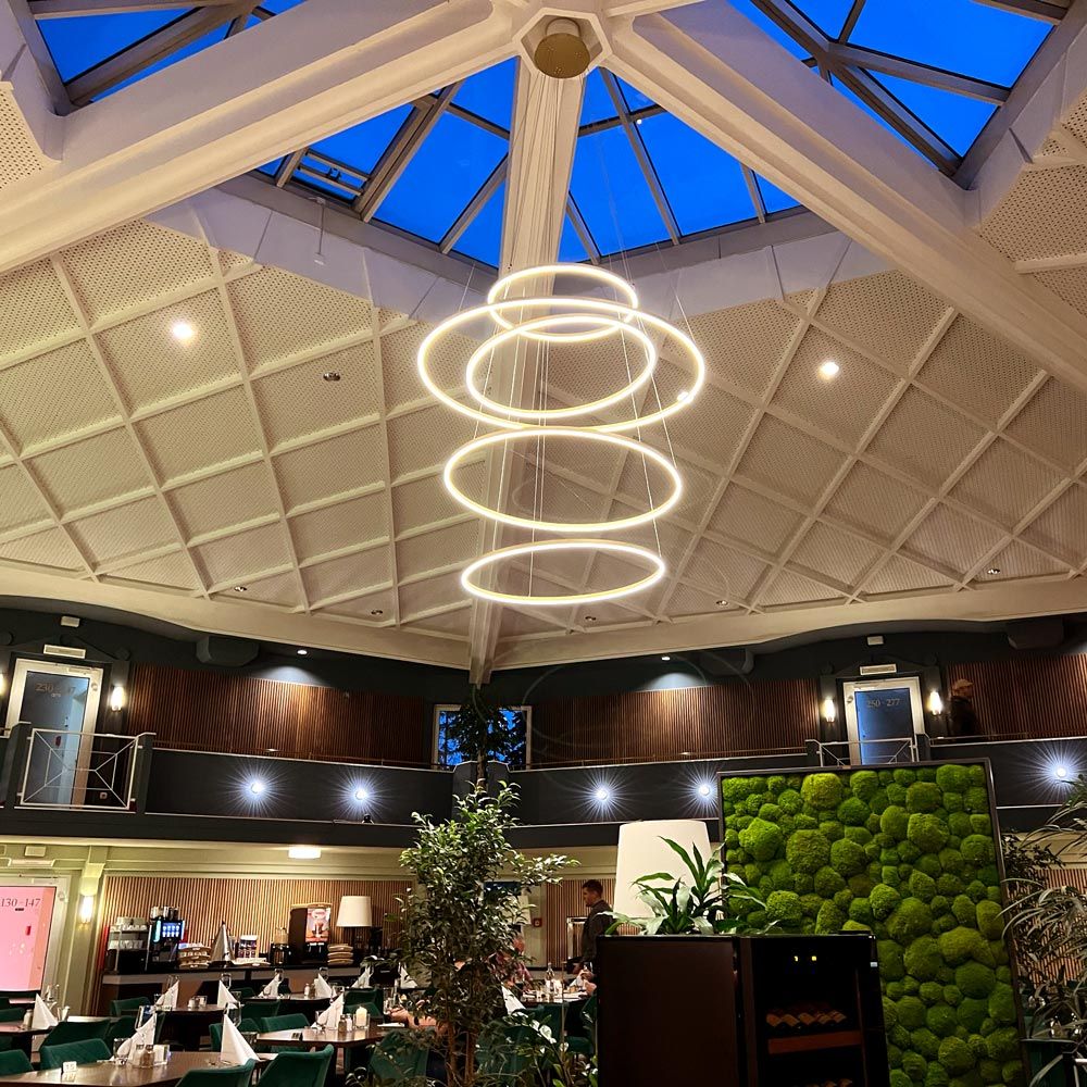 s.luce LED ring hanging lamp Ø 80cm