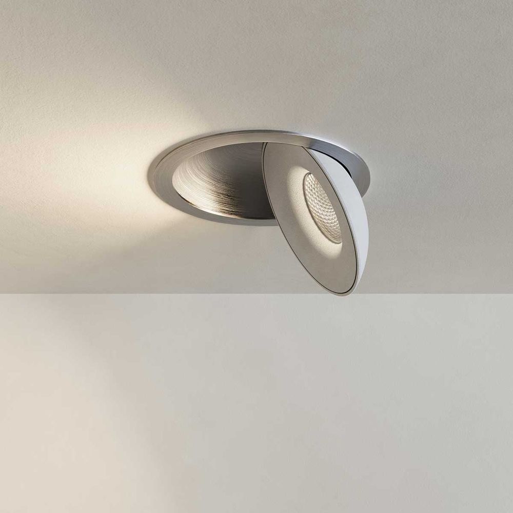 s.luce Santa Deep Foco empotrable LED orientable y regulable