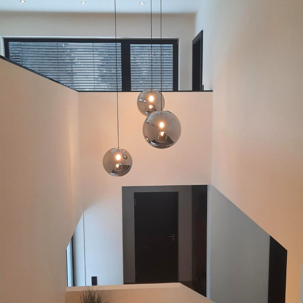 s.luce Orb glass globe gallery light 500cm sospensione nera