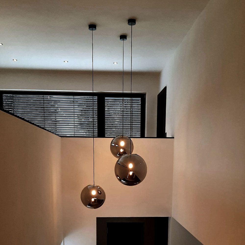 s.luce Orb glass globe gallery light 500cm sospensione nera