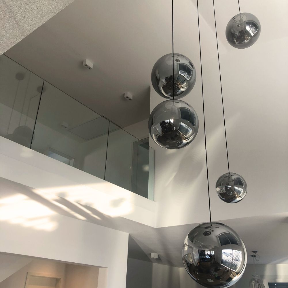 s.luce Orb glass globe gallery light 500cm sospensione nera