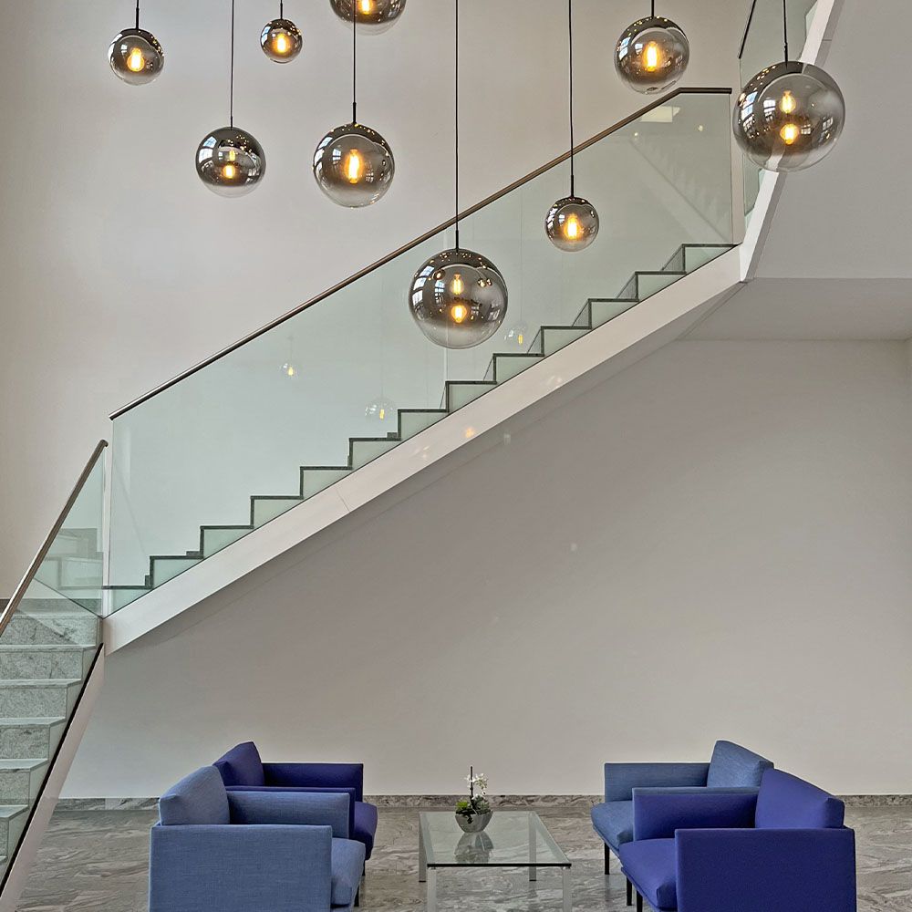 s.luce Orb glass globe gallery light 500cm sospensione nera