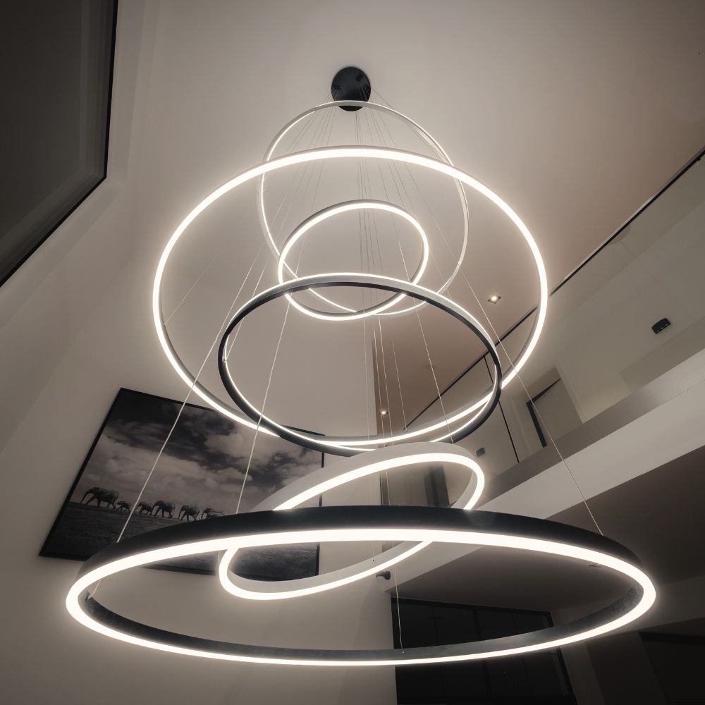 s.luce LED lampa wisząca pierścieniowa 5-płomienna centryczna