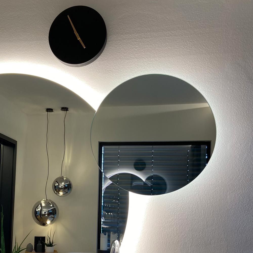 s.luce Cloud pośrednia lampa ścienna i sufitowa LED