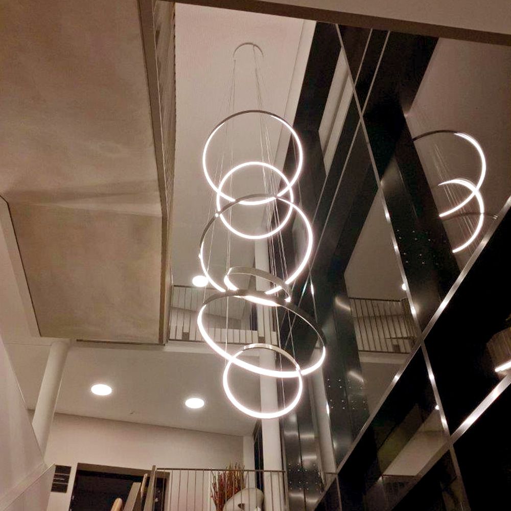 s.luce Made LED-Ring XL Pendelleuchte Treppenhaus Dimmbar RAL