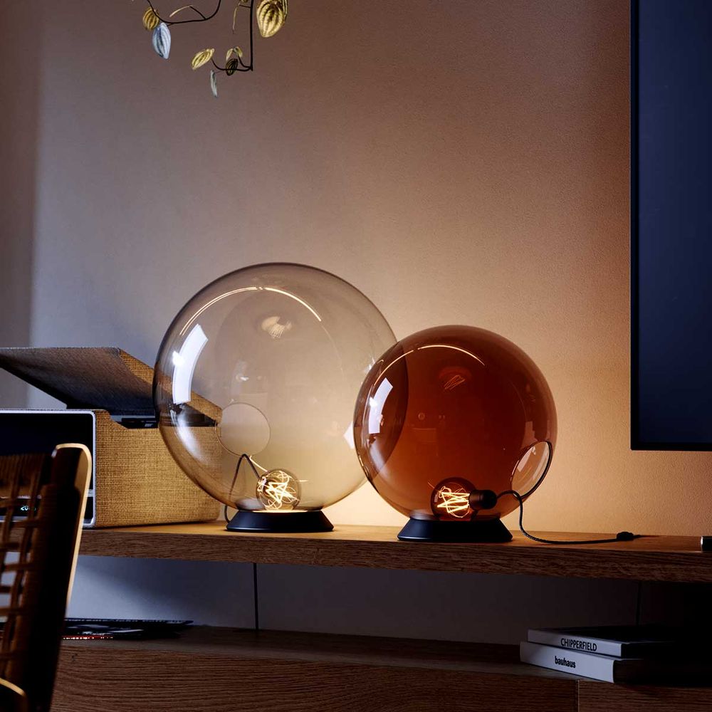 s.luce Orb Glaskugel Tischlampe
