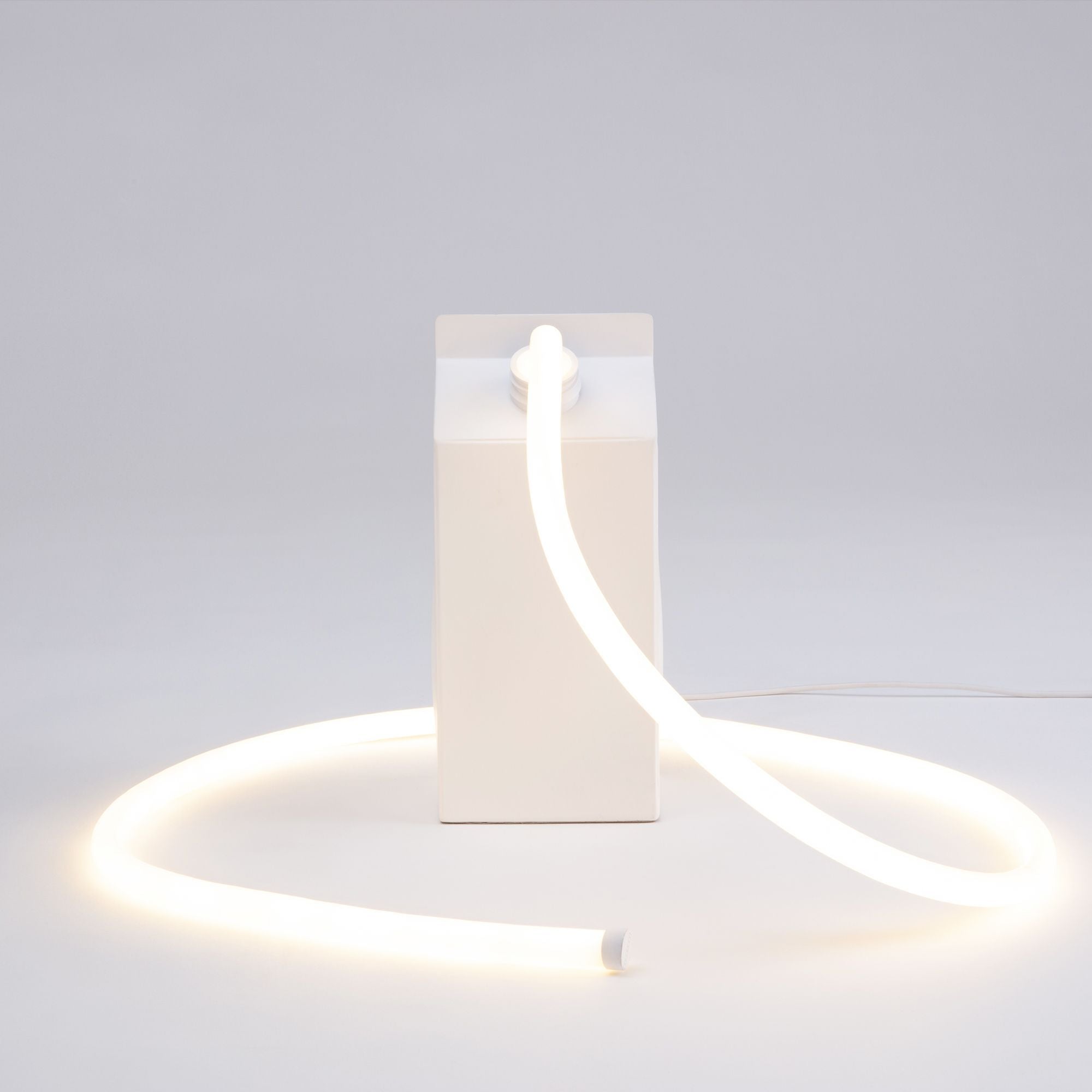 Seletti Daily Glow Milk LED-Dekorationsleuchte Milchglasoptik