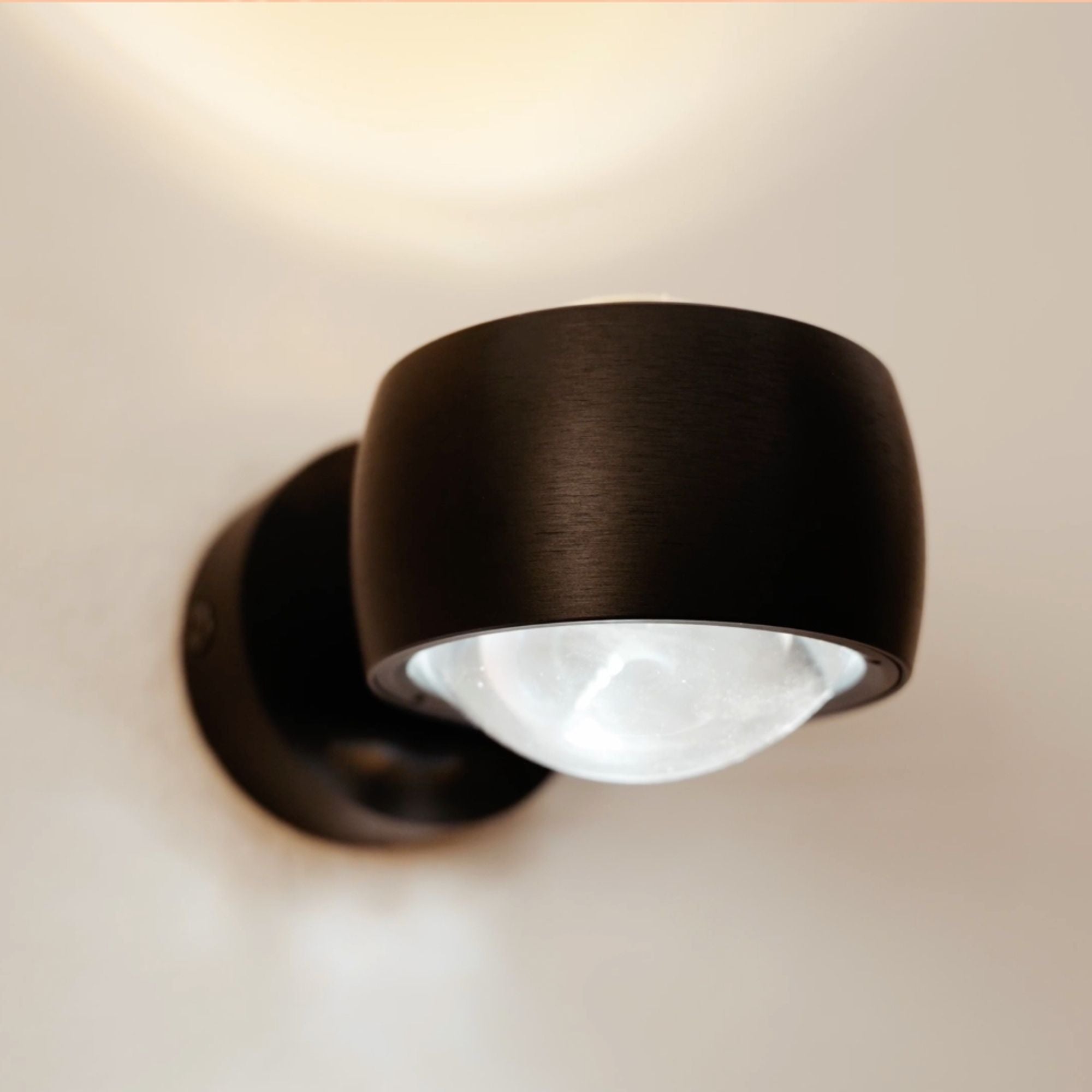 s.luce Beam Wandleuchte Up & Down mit Glaslinsen - 157348 - s.luce® - homecoming lights.