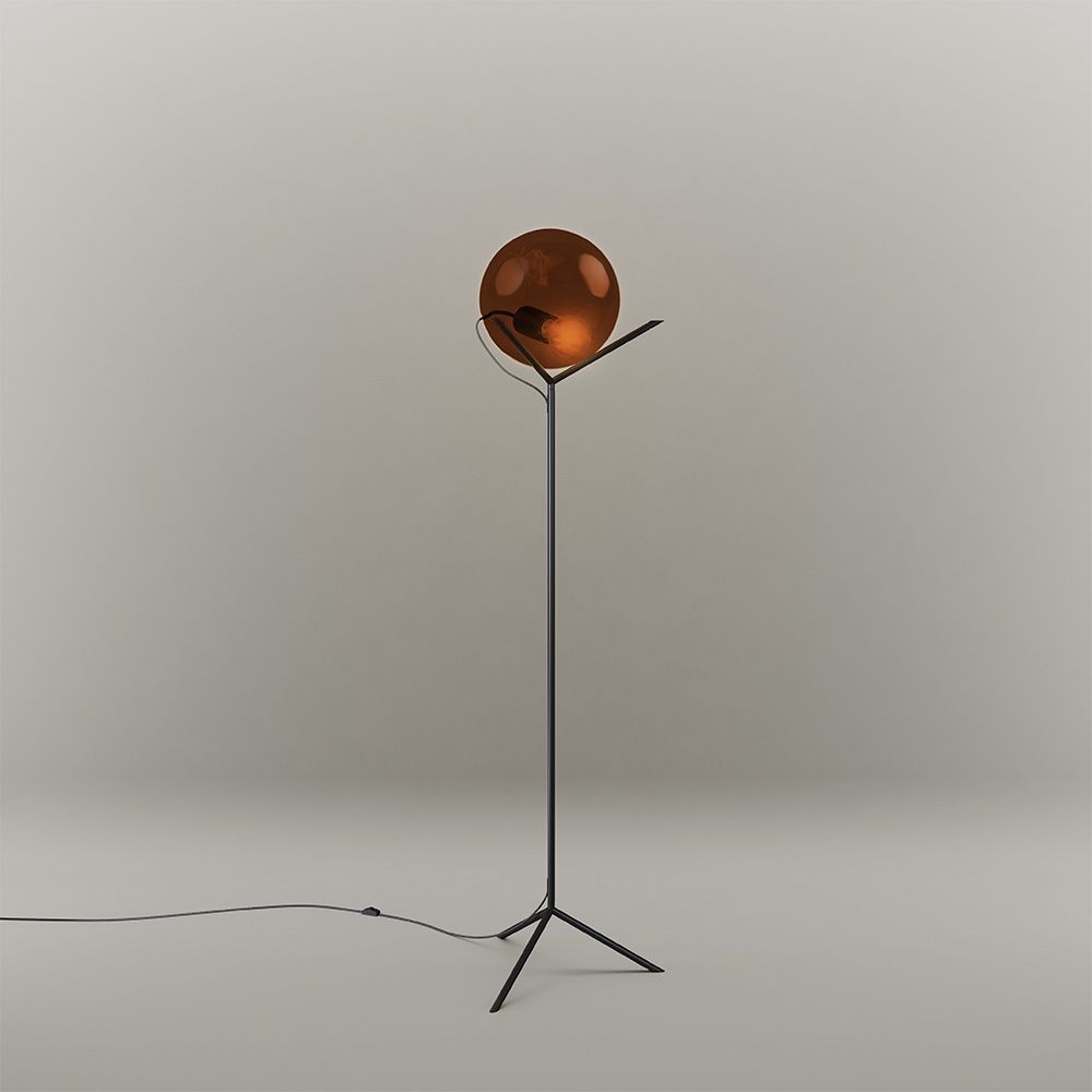 s.luce Stehleuchte Orb Poseidon mit Glaskugel 175cm - 194116 - s.luce® - homecoming lights.