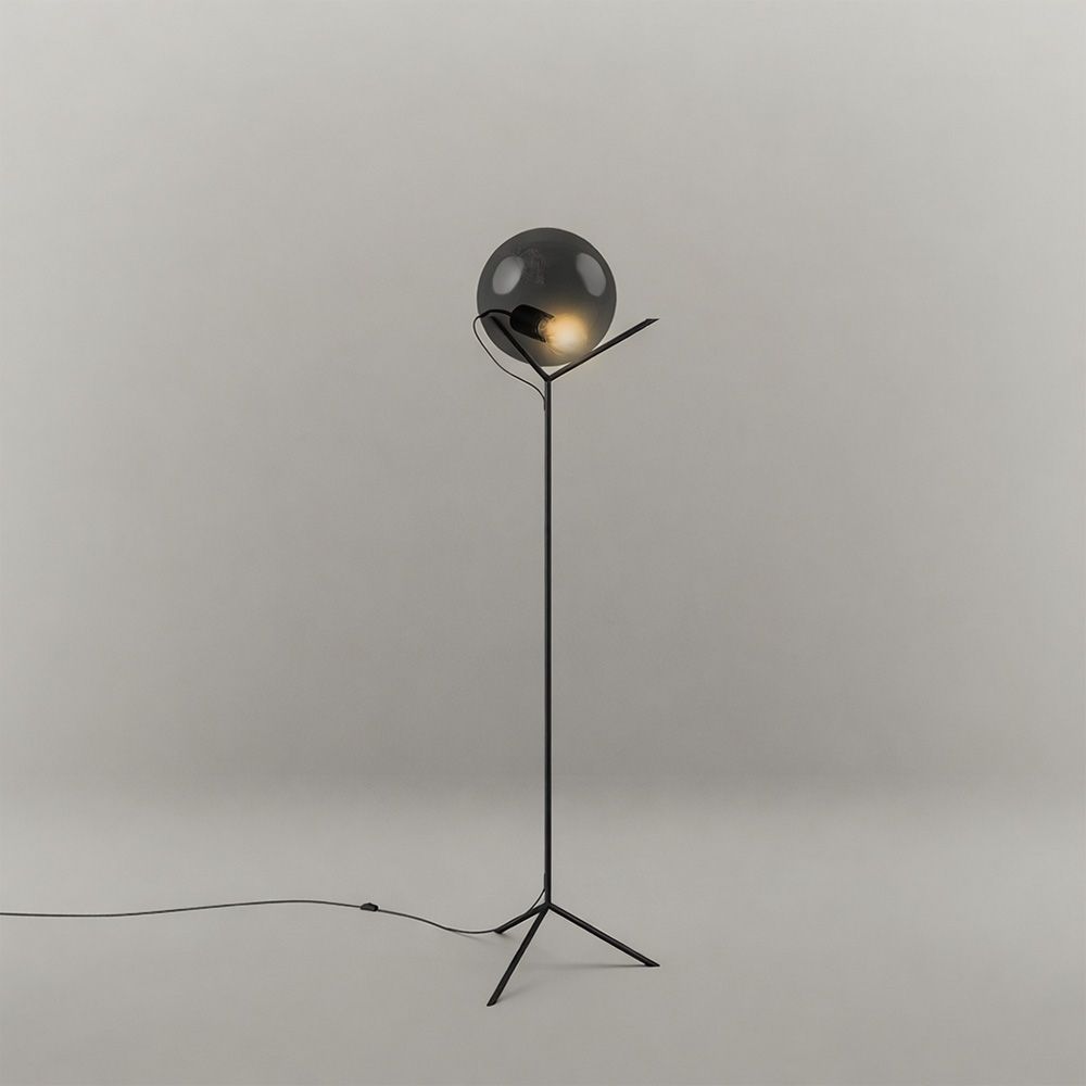 s.luce Stehleuchte Orb Poseidon mit Glaskugel 175cm - 189244 - s.luce® - homecoming lights.