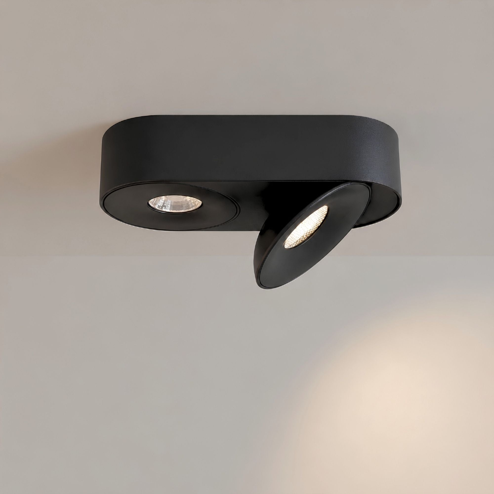 s.luce Santa Duo LED-Aufbaustrahler schwenkbar & dimmbar - 197265 - s.luce® - homecoming lights.
