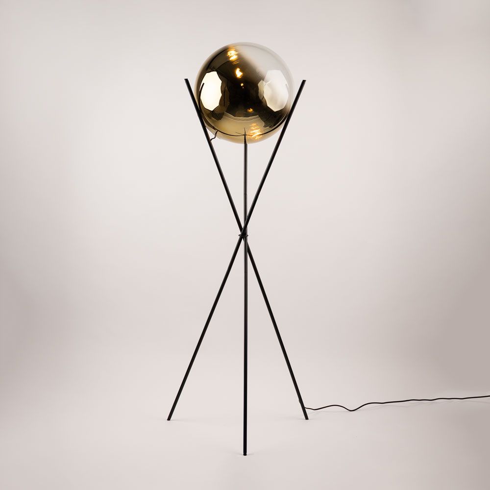 s.luce Orb Axis lampada da terra a globo in vetro treppiede 160cm