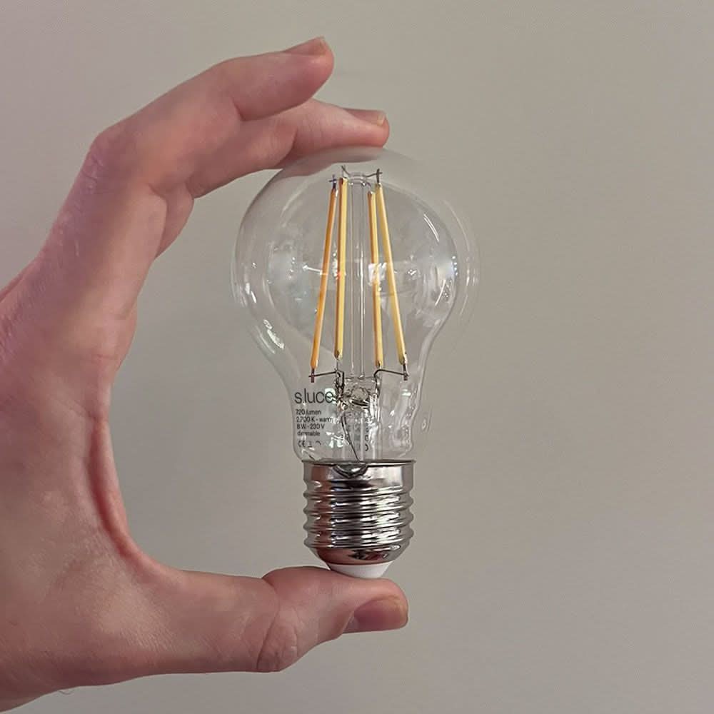 s.luce E27 LED Ciepła biel 2700K 720lm 8W Ściemnialna CRI 90