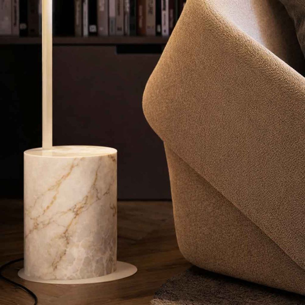 Lampa łukowa s.luce Ball z nowoczesną marmurową podstawą